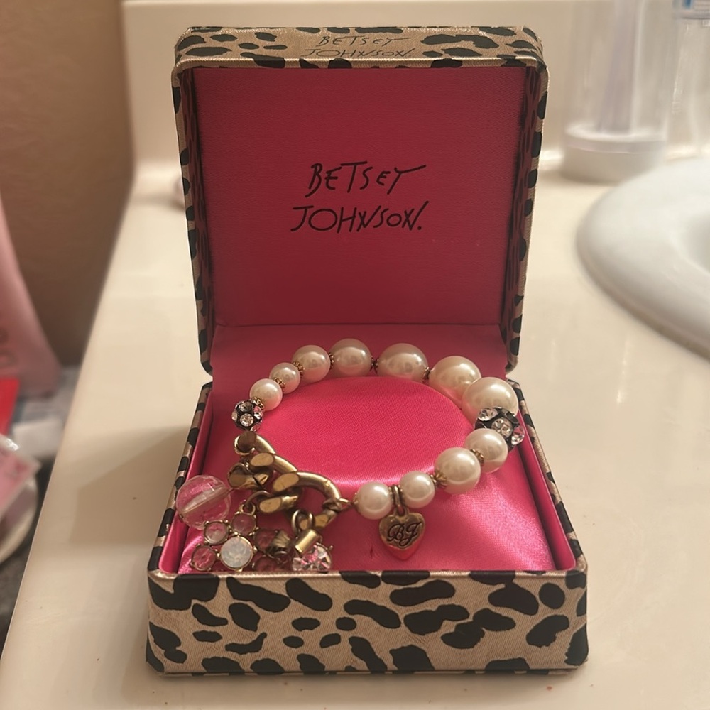 Betsey Johnson bracelet